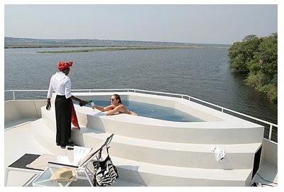 zambezi queen plunge pool